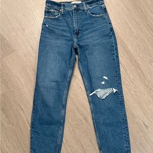 Abercrombie & Fitch High Rise Mom Jeans